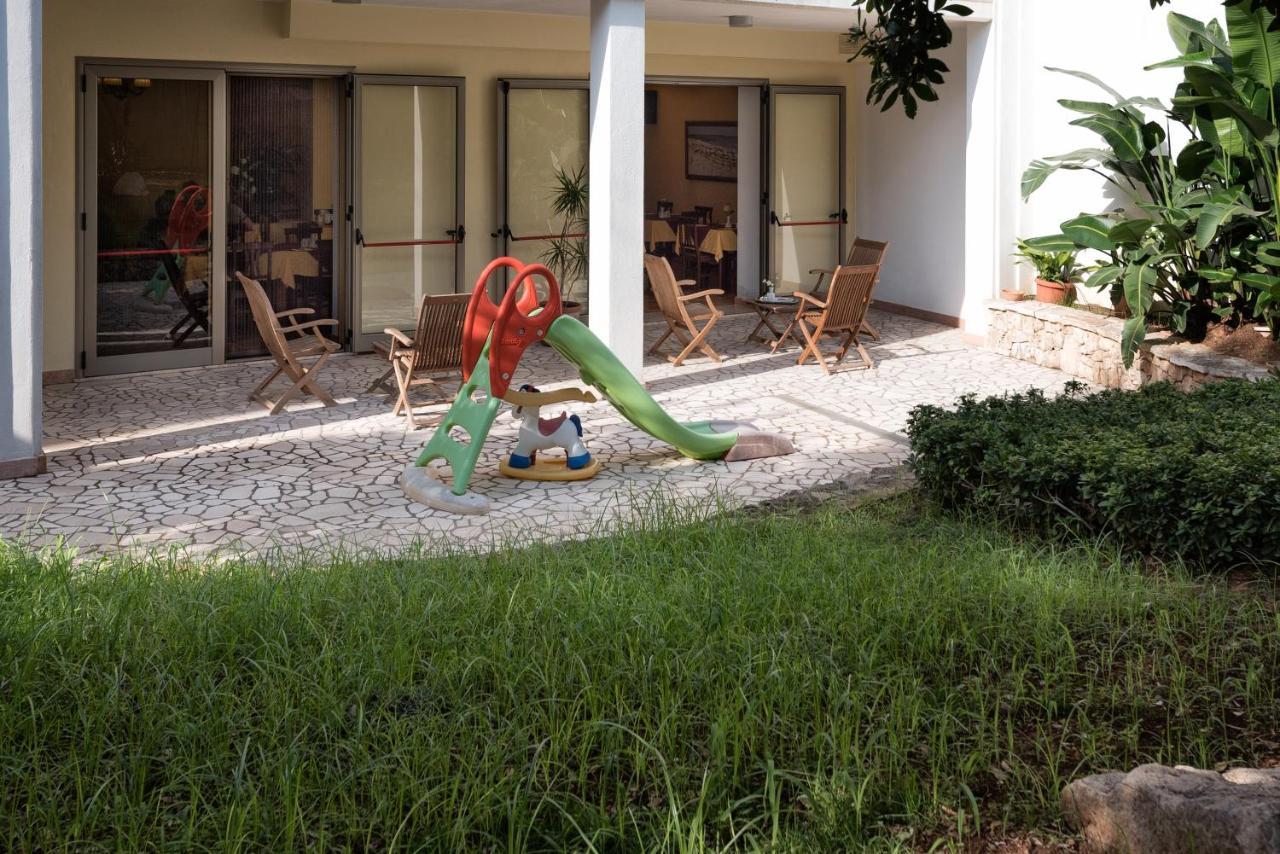 La Chiocciola Acomodação com café da manhã Castrignano del Capo Exterior foto